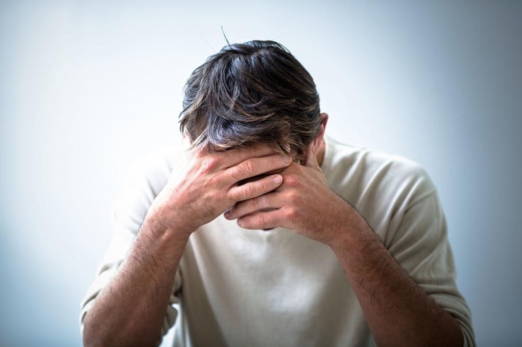 Dolore in un uomo con prostatite